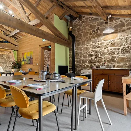 De La Ferme Des Bourettes Farma Haute-Rivoire